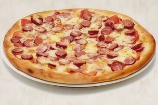 Піца Мисливська (740г)