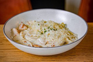 Alfredo pasta