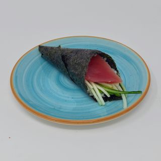 18 Maguro Temaki (1 Pieza)
