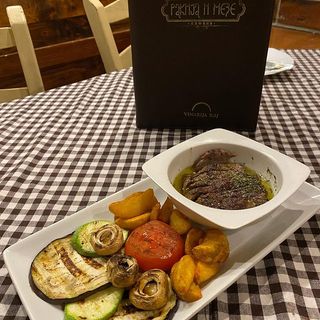 Seckani biftek u začinjenom maslinovom ulju