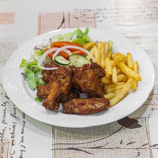 Alitas De Pollo Con Patatas (Ración)