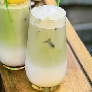Iced matcha latte