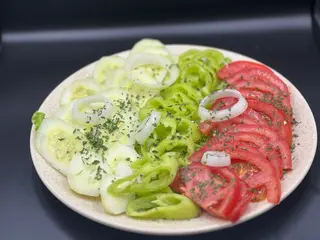 Sezonska salata