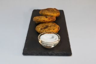 Arepitas de Chicharrón Con Nata Criolla (3 Uds.)