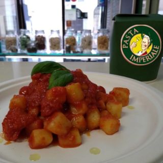 Gnocchi al sugo di pomodoro