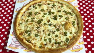 Чикен пицца (600г)