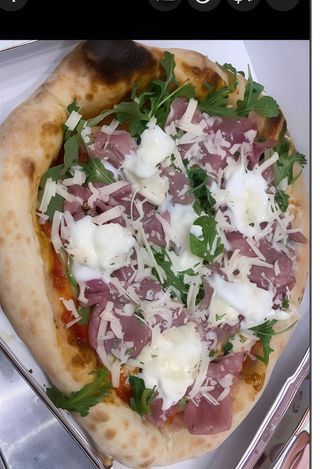 Pizza gustosa