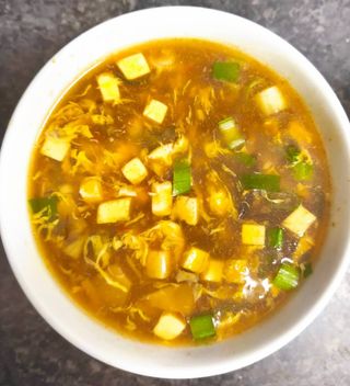 22. Zuppa pechinese agropiccante