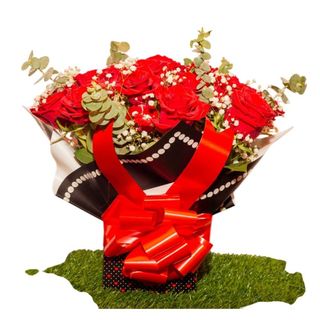 Red roses standing bouquet