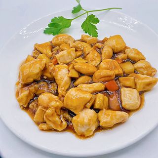 Piatto Pollo alle mandorle