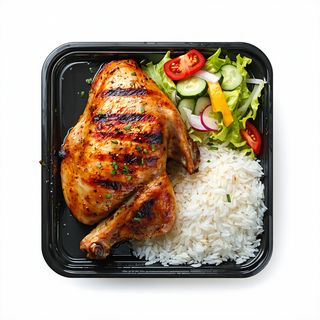 1/2 pollo asado + ensalada con arroz