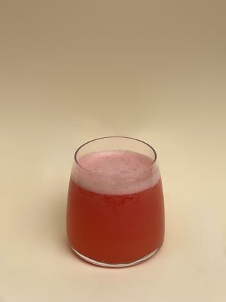 Grapefruit Fresh Juice  330ml / გრეიფრუტის ფრეში 330მლ
