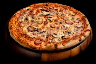 Pizza Salsicia e funghi junior