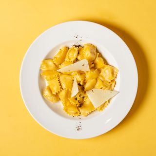 Mastrotortello CACIO E PEPE