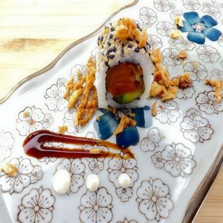 Crazy Salmón Roll (8 Uds.)