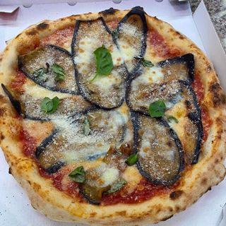 Pizza parmesana