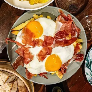 Ovos Rotos