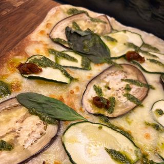 Pizza Pesto (80 Cm.)