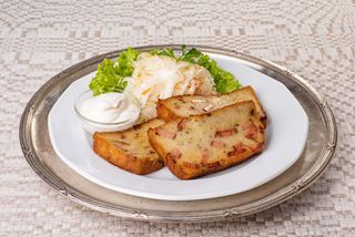 Babka ziemniaczana z boczkiem