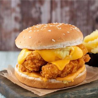 Doble Chicken Cheese