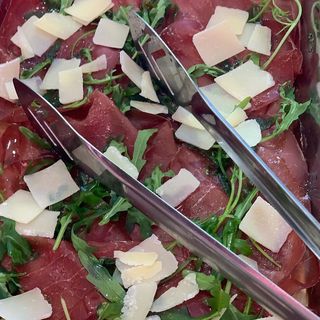 Piatto bresaola e scaglie 