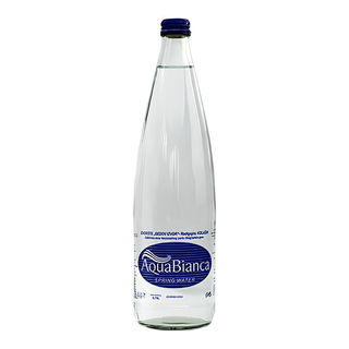Negazirana voda