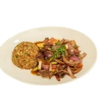 Lomo Saltado Con Arroz Chaufa
