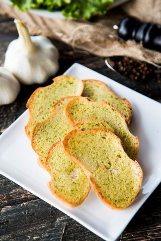 Чесночный хлеб