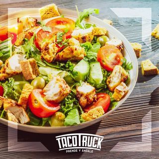 Componi la tua burrito bowl