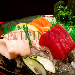 Sashimi moriawase (12 uds.) (ración)