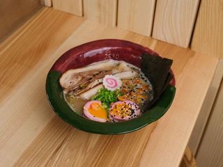 Свинний Рамен TO GO (560g)