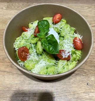 Gnocchi z pesto