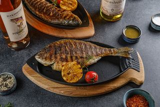 დორადო გრილზე