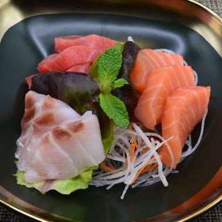 Sashimi variado de 9 cortes