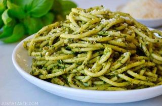 Maccheroni al pesto