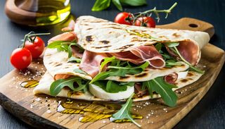 Piadina Bufala e Crudo