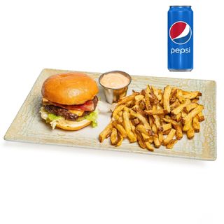 Real Burger cu cartofi prajiti si cu sos calipso