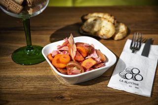 SALATA DE MURATURI TARANESTI