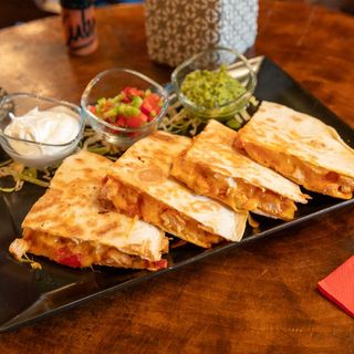 Mexican Quesadillas Chili con carne (330g)