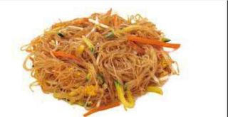 134 spaghetti di soia saltati con verdure