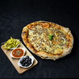Pizza Tuna