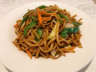 93-Tallarines Fritos Con Verdura