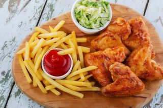 Menú Alitas De Pollo (6 Uds.)