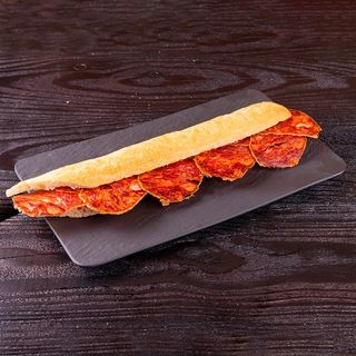 Bocadillo chorizo campaña 100% Ibérico.