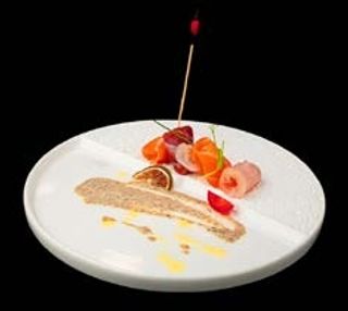 248. Carpaccio misto con tartufo