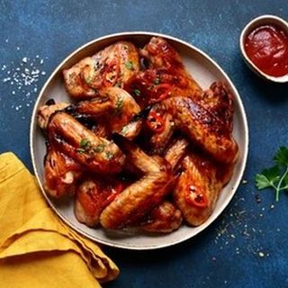 **FAVOURITE ** BBQ Chicken Wings - 6pcs