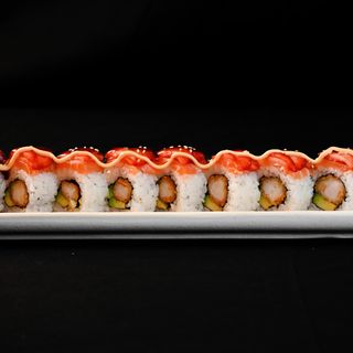 12.- Rolls De Gamba Arrebossada, Salmó, Alvocat I Maduixa (8 Uds.)