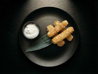 Сир в панірувані  з мигдалевими пластівцями (200g)