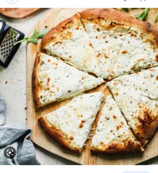 Pizza bianca solo con mozzarella