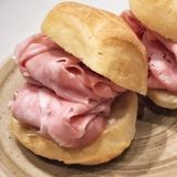 15. Panini de formaggio e jamón york